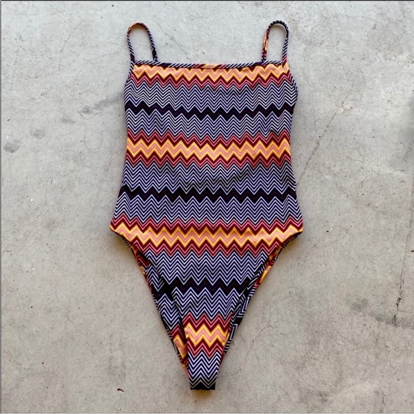 Same Los Angeles INTERMIX - Picture 1 of 4